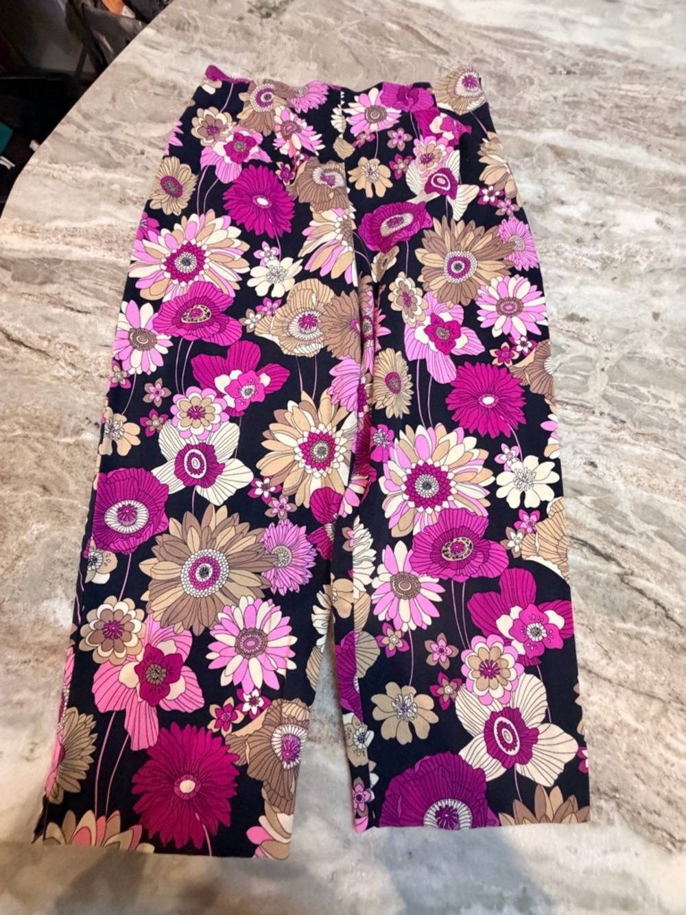 Briggs New York Floral Pants Womens M Wide Leg Pull On Elastic Waist Pink Black